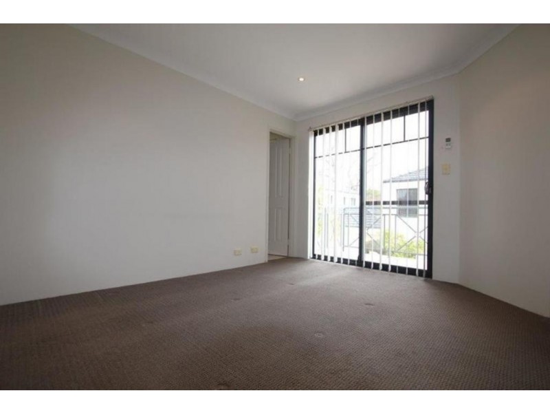 B/146 Coode Street, Como WA 6152