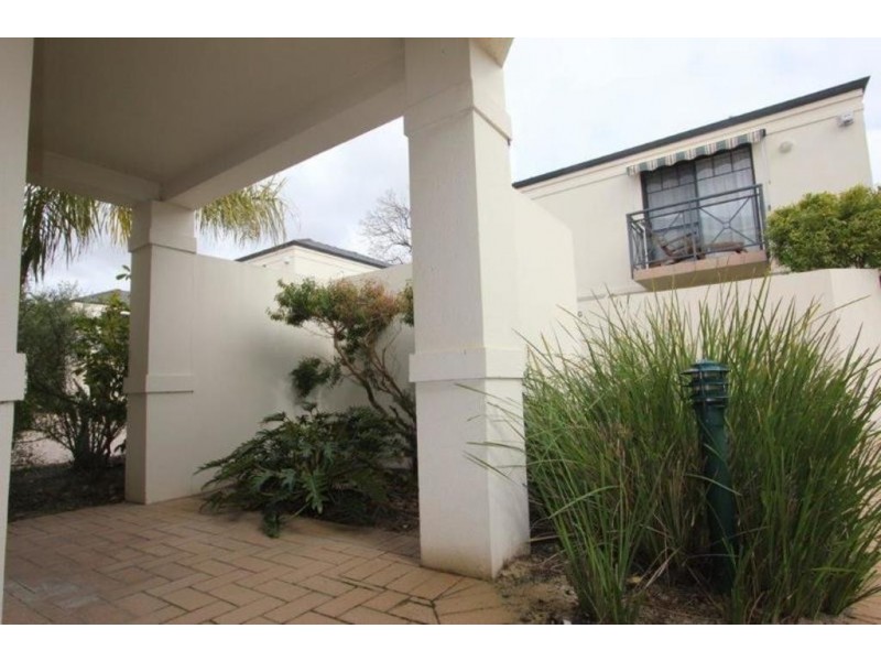 B/146 Coode Street, Como WA 6152