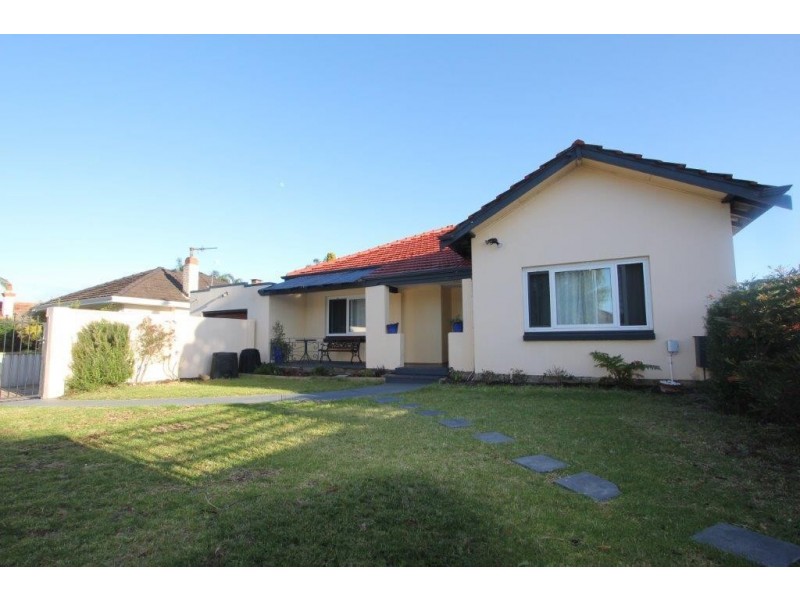 10 Parsons Avenue, Manning WA 6152