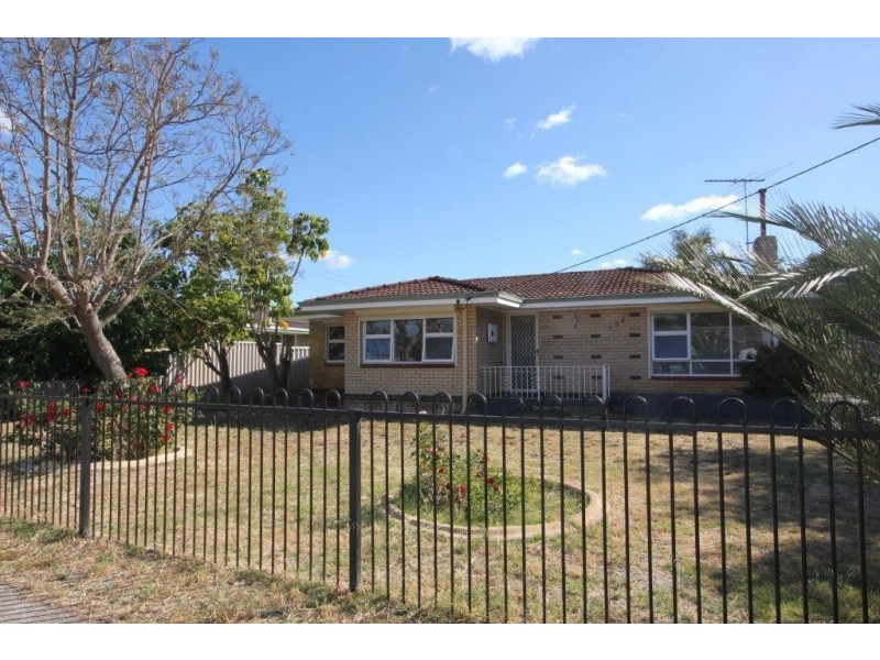 190 Fisher Street, Cloverdale WA 6105
