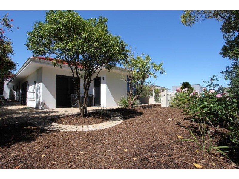 1/53 Comer Street, Como WA 6152