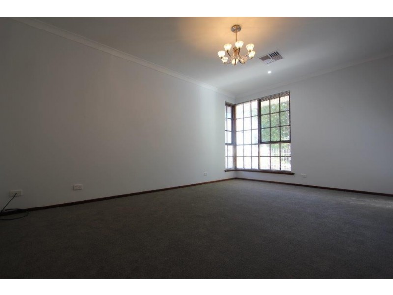 1/53 Comer Street, Como WA 6152