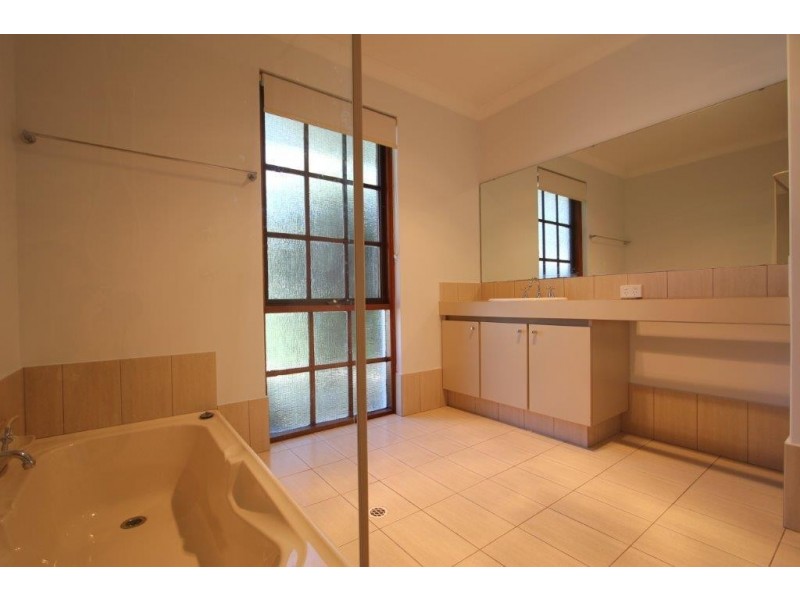1/53 Comer Street, Como WA 6152