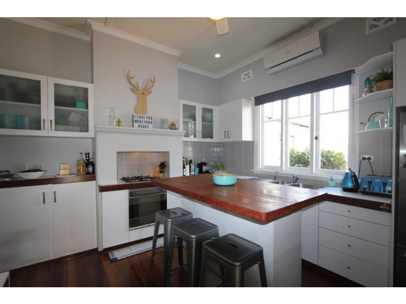 34 Alday Street, St James WA 6102