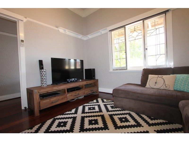 34 Alday Street, St James WA 6102