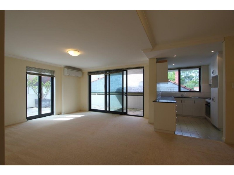 2/34 Kings park Road, West Perth WA 6005