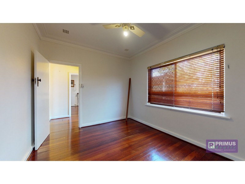 29 Boundary Road, St James WA 6102