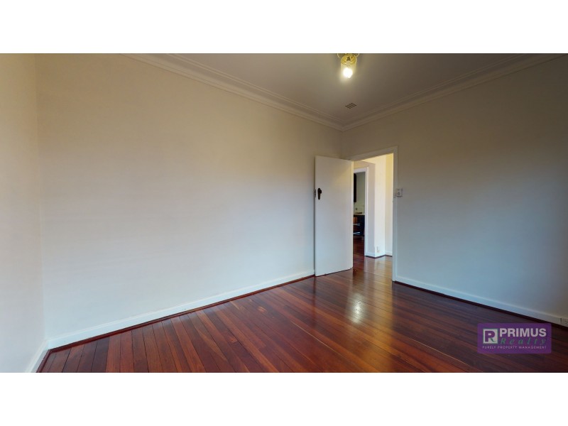 29 Boundary Road, St James WA 6102