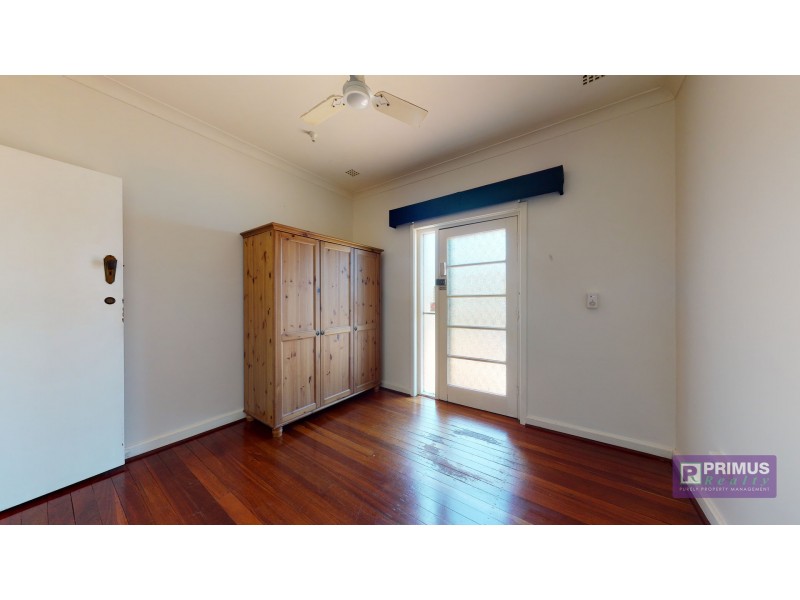 29 Boundary Road, St James WA 6102