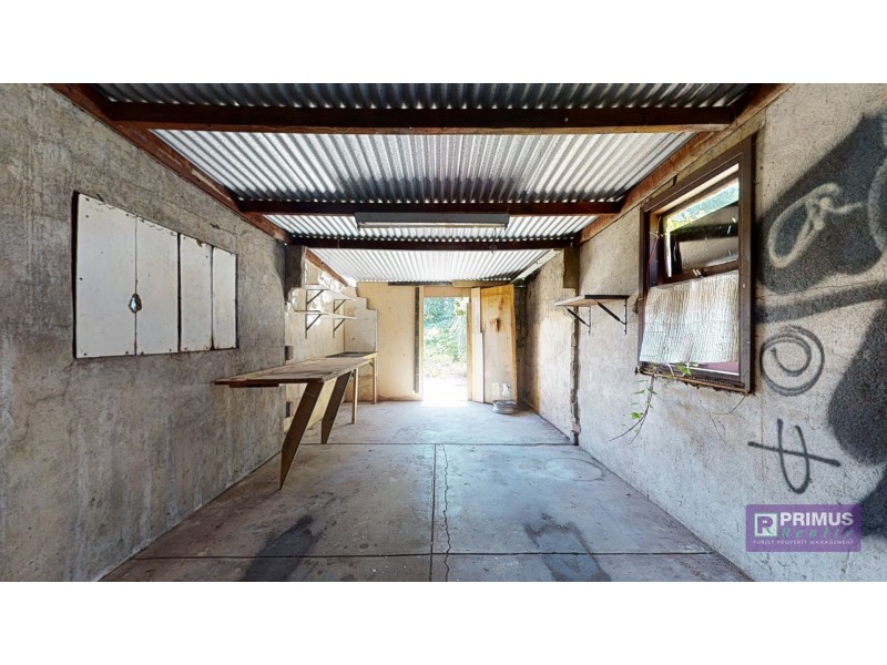 29 Boundary Road, St James WA 6102