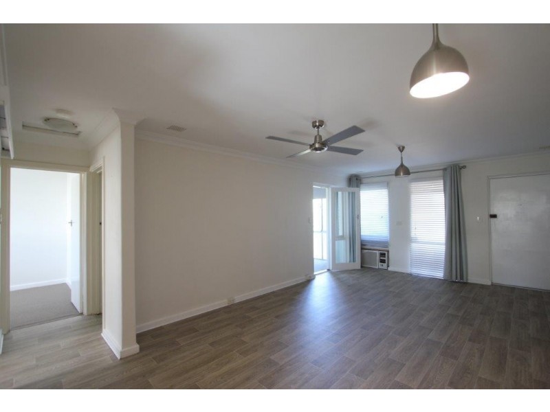 10/447 Canning Highway, Como WA 6152