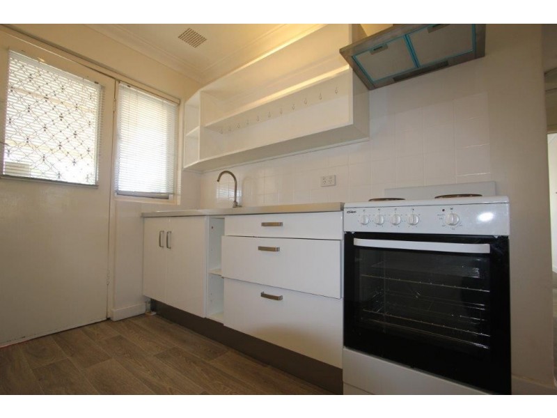 10/447 Canning Highway, Como WA 6152