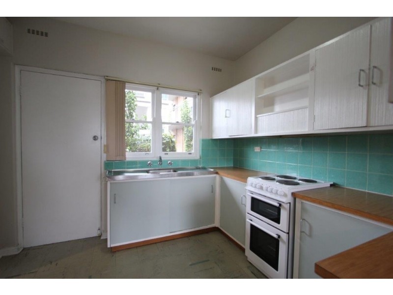 3/30 Preston Street, Como WA 6152