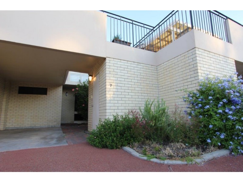 7/41 Hurlingham Road, South Perth WA 6151