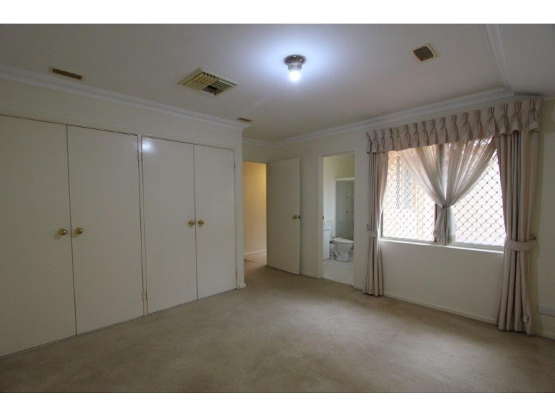 2/40 Conochie Crescent, Manning WA 6152