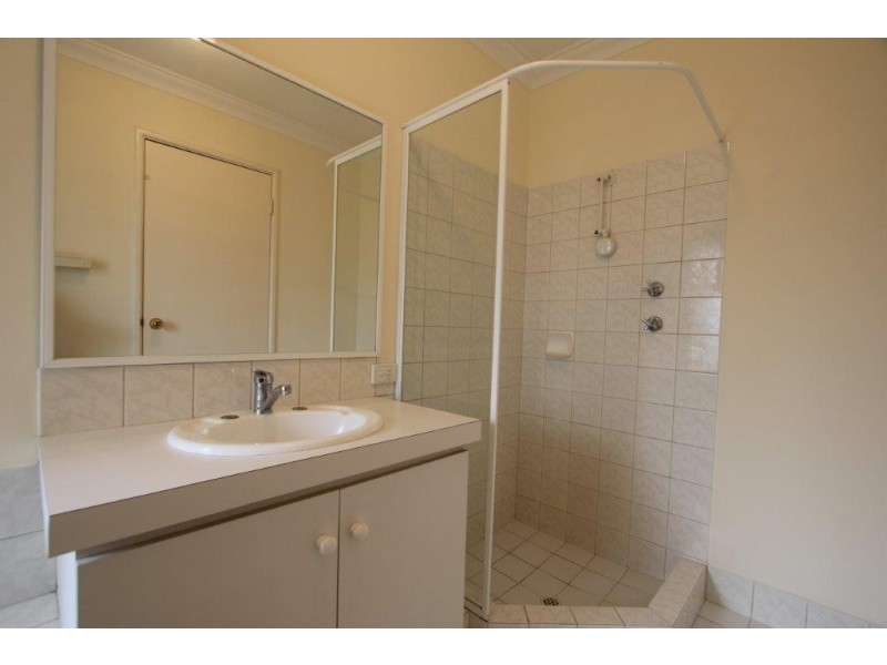 2/40 Conochie Crescent, Manning WA 6152