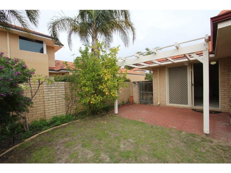 2/40 Conochie Crescent, Manning WA 6152
