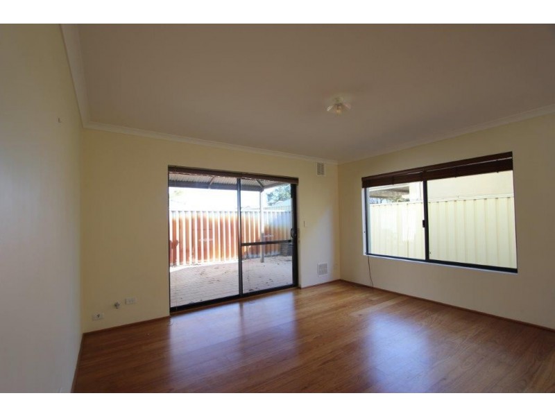 71A Moolyeen Road, Brentwood WA 6153