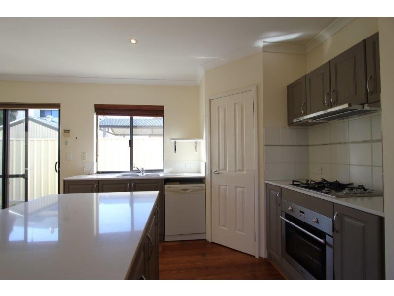 71A Moolyeen Road, Brentwood WA 6153