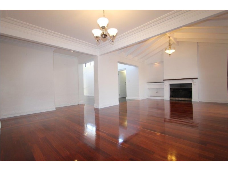 5 Cheyne Walk, Applecross WA 6153