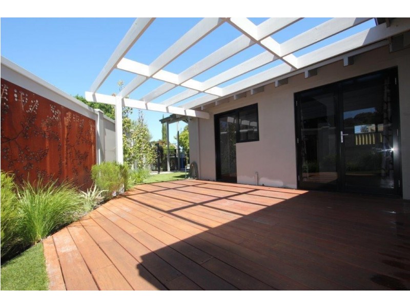 5 Cheyne Walk, Applecross WA 6153