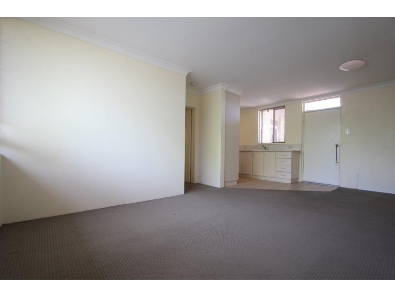 13/34 Comer Street, Como WA 6152