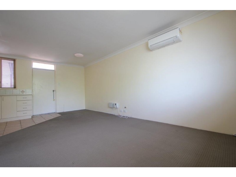 13/34 Comer Street, Como WA 6152