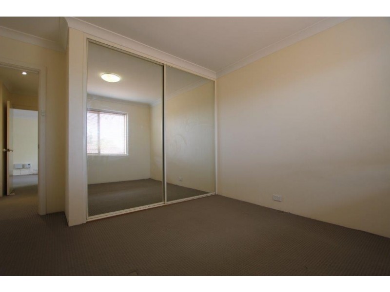 13/34 Comer Street, Como WA 6152