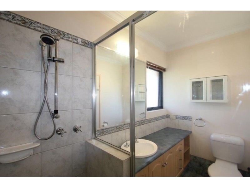 3/168 Melville Parade, Como WA 6152
