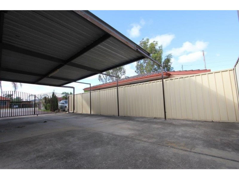 94 Gabriel Street, Cloverdale WA 6105