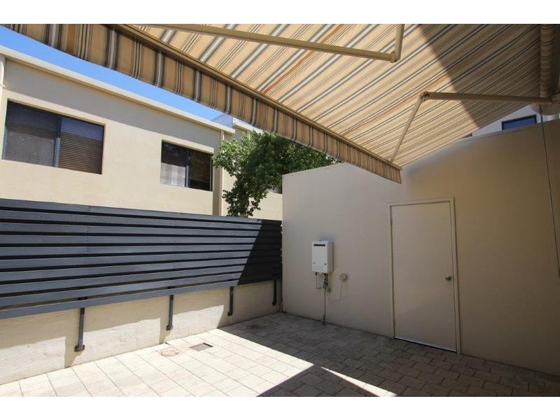 9/18 Robinson Avenue, Perth WA 6000