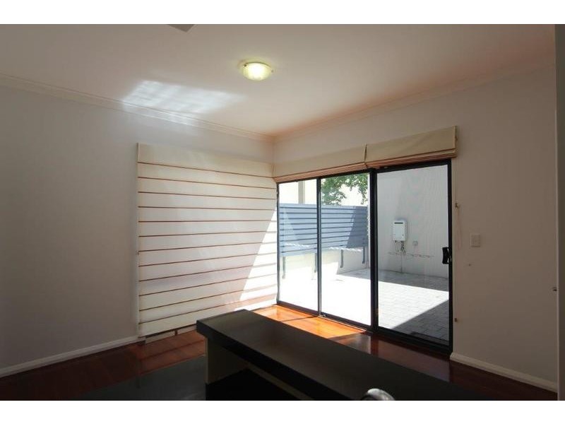 9/18 Robinson Avenue, Perth WA 6000