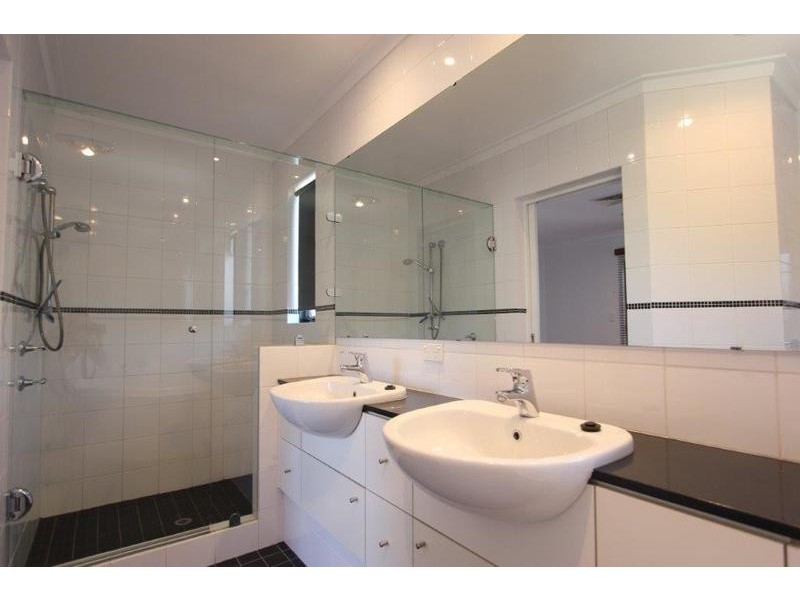 9/18 Robinson Avenue, Perth WA 6000