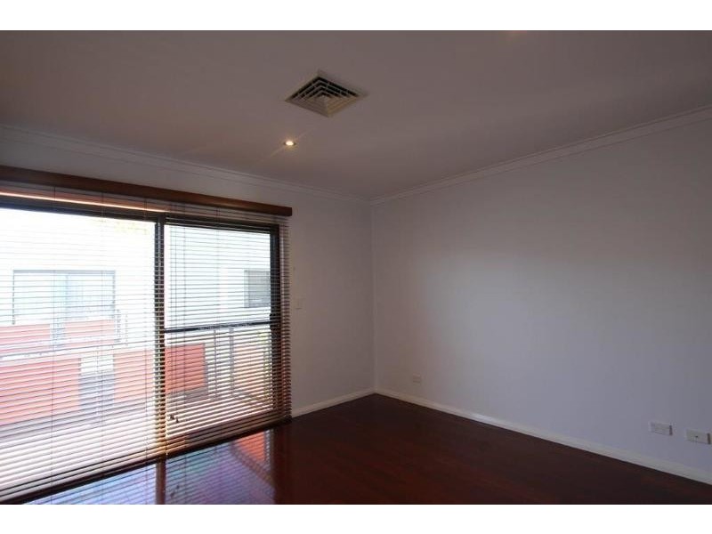 9/18 Robinson Avenue, Perth WA 6000