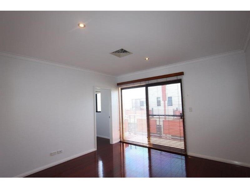 9/18 Robinson Avenue, Perth WA 6000