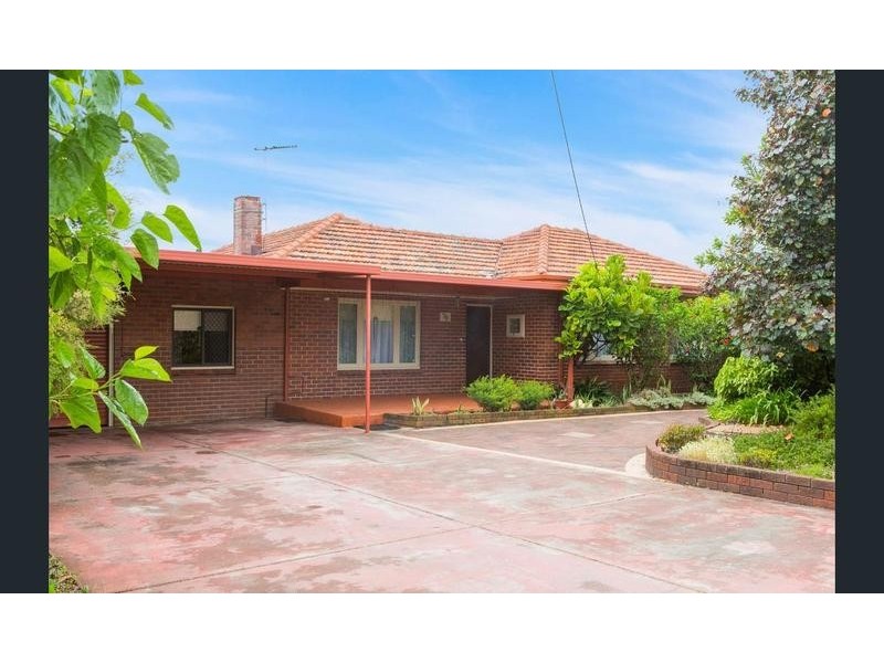 75 Gabriel Street, Cloverdale WA 6105