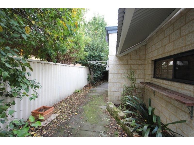 112B Fitzroy Road, Rivervale WA 6103