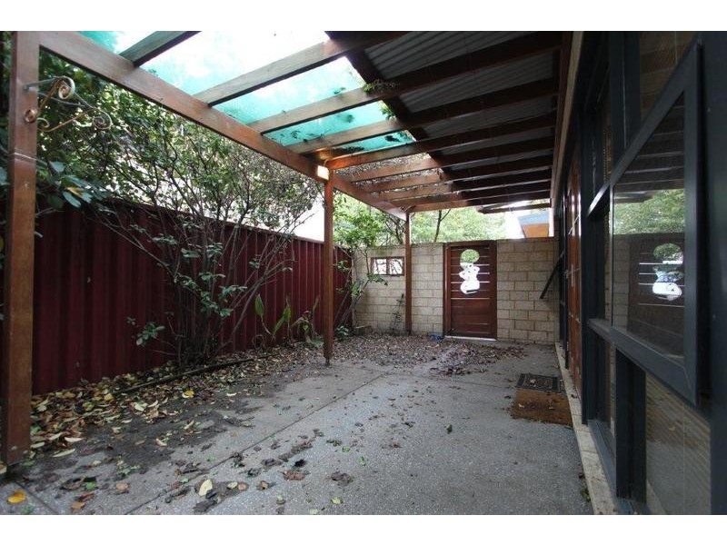 112B Fitzroy Road, Rivervale WA 6103