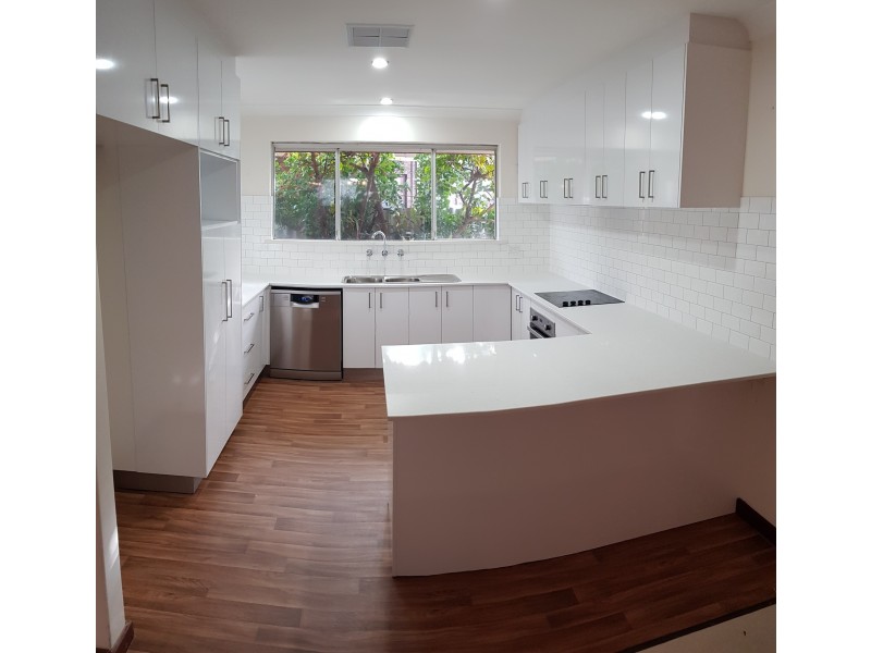 8 Salar Place, Dianella WA 6059