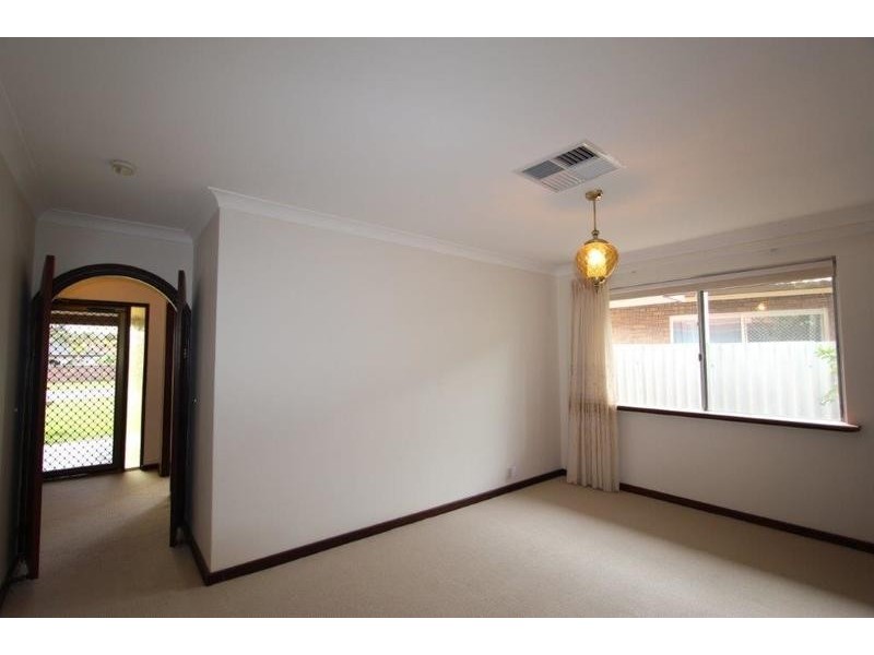 8 Salar Place, Dianella WA 6059