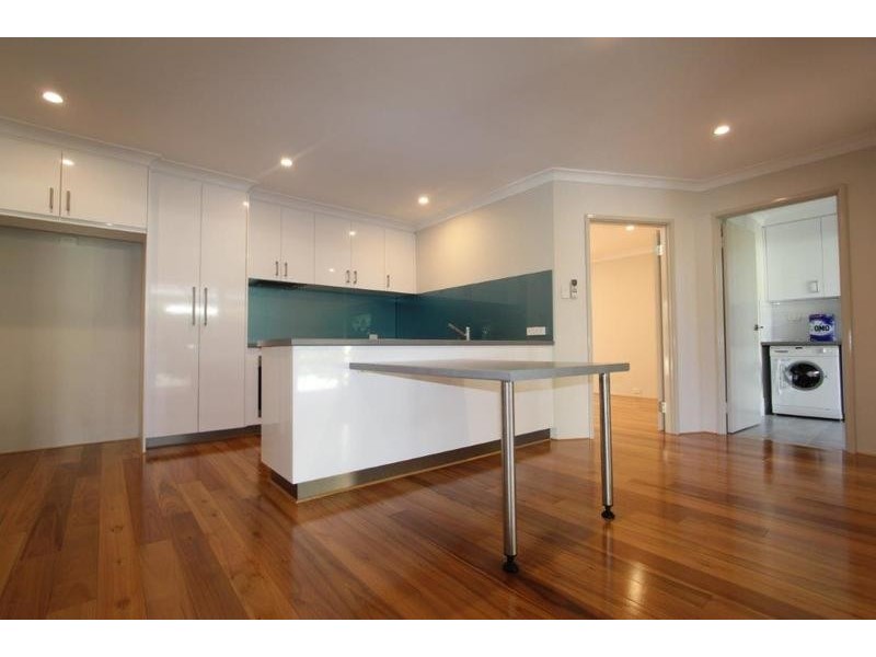4/104 McDonald Street, Como WA 6152