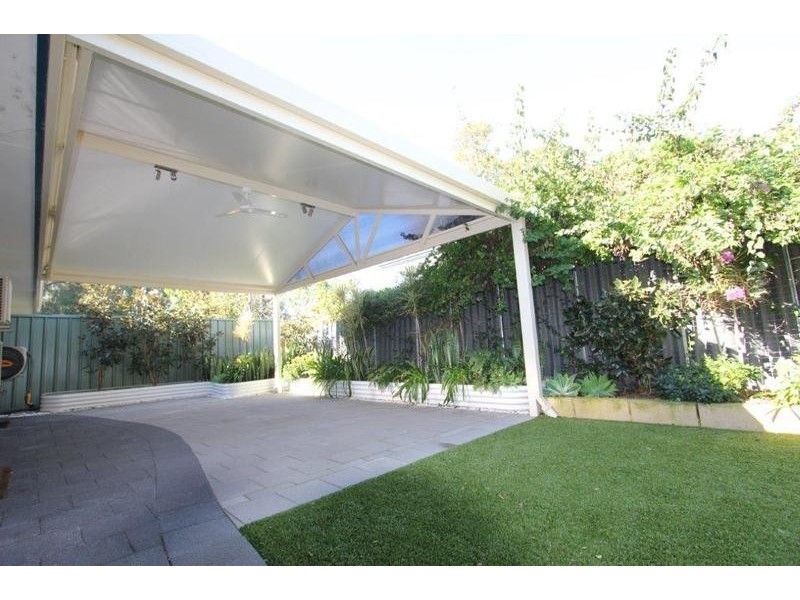 4/104 McDonald Street, Como WA 6152