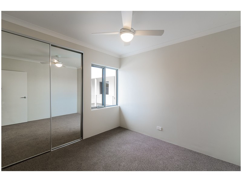 2/334 Belmont Avenue, Kewdale WA 6105