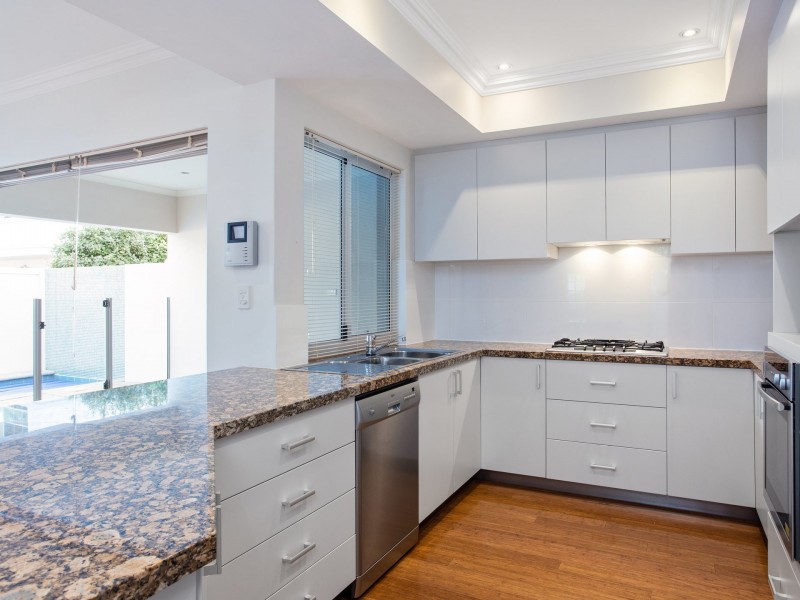 C/81 Comer Street, Como WA 6152