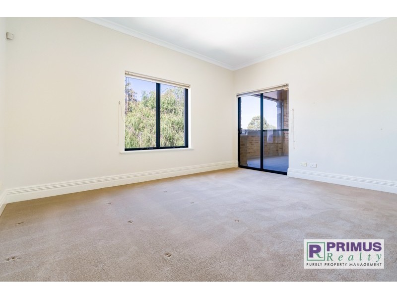 20/8 Bay Road, Claremont WA 6010