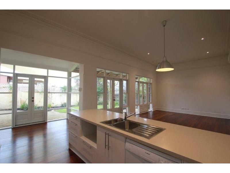 12 Kershaw Street, Subiaco WA 6008