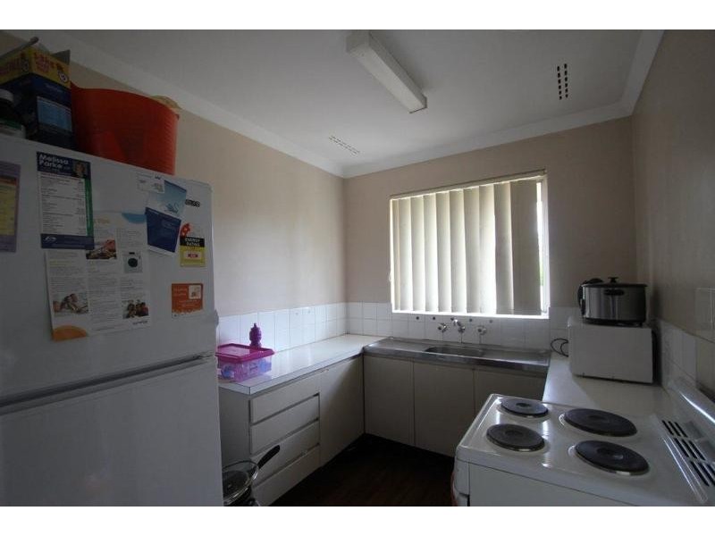 2 Marchamley Place, Carlisle WA 6101