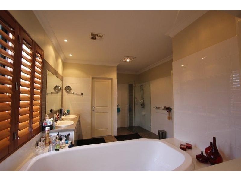 A/117 South Terrace, Como WA 6152