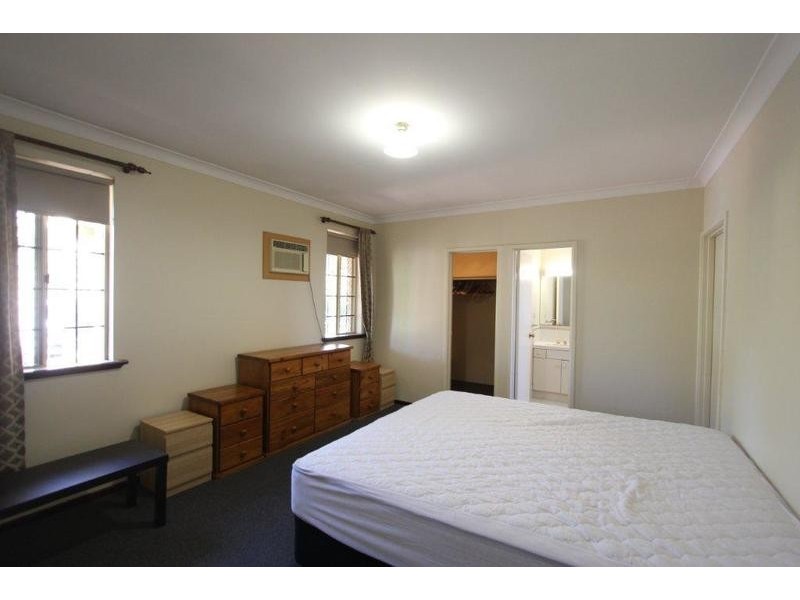 17 Purser Cove, Murdoch WA 6150