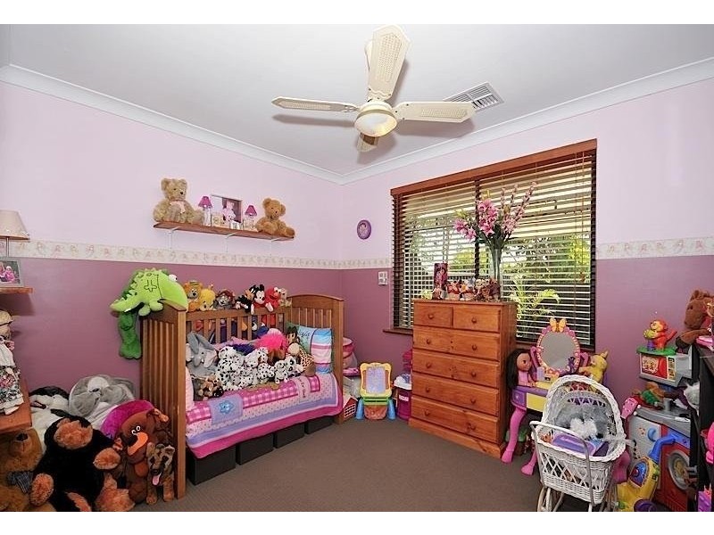 12 Angle Place, Mullaloo WA 6027